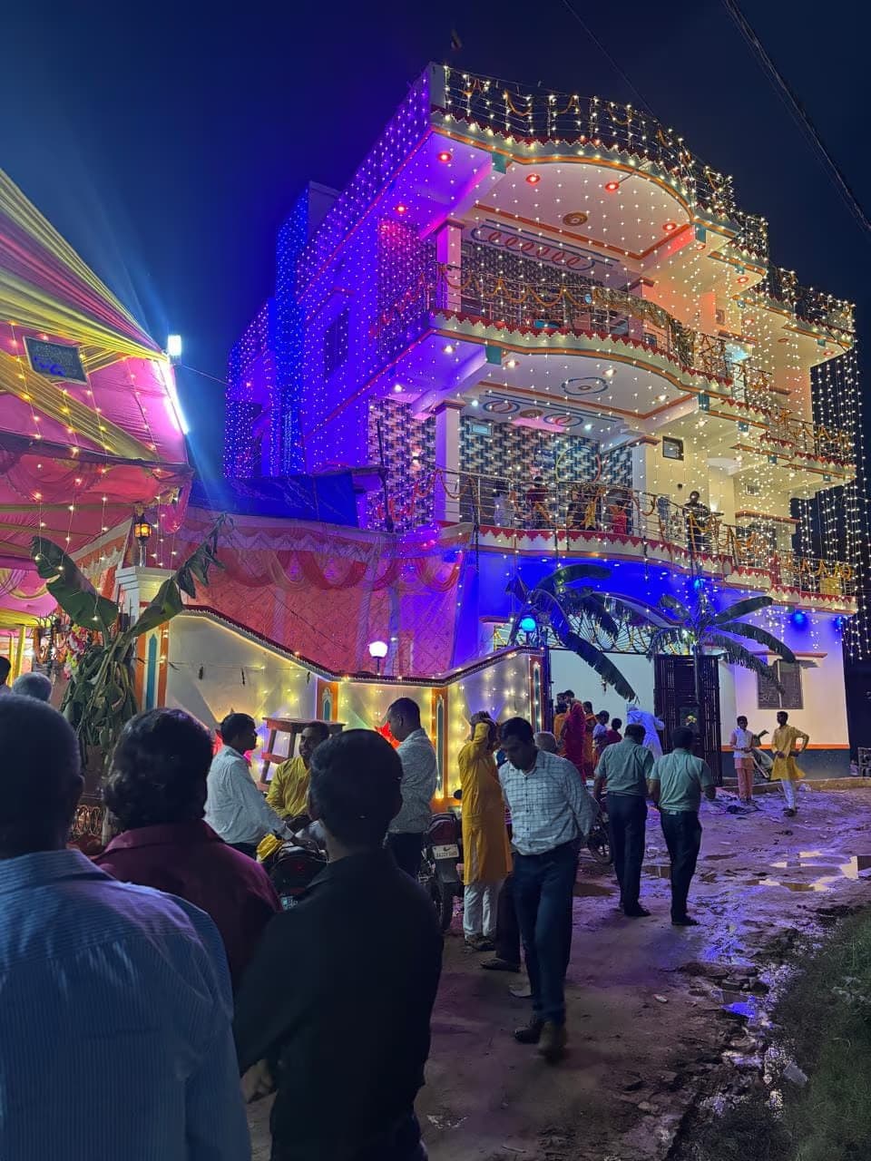 Completed house handover and griha pravesh celebration by MakeHouse in Lucknow, Uttar Pradesh
